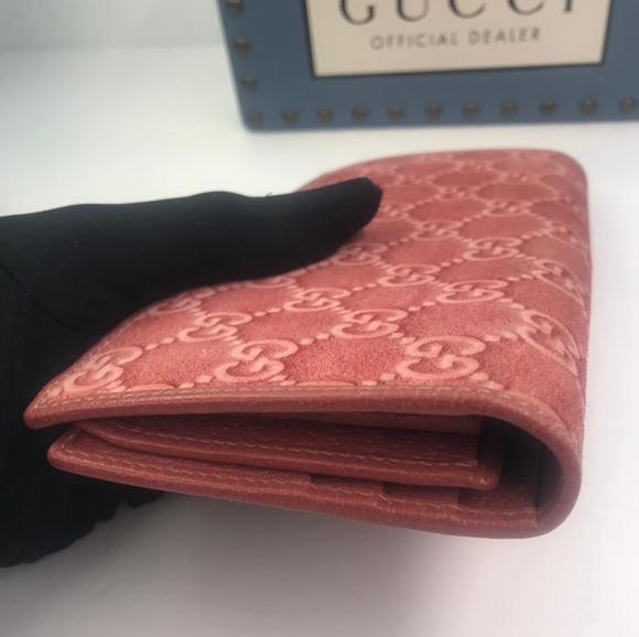 Pre Love in Excellent Condition Gucci Monogram Abbey Continental Wallet - Picture 10 of 15